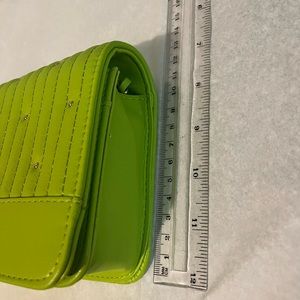 ALÍAN  FLAP  CROSSBODY SEAGRASS